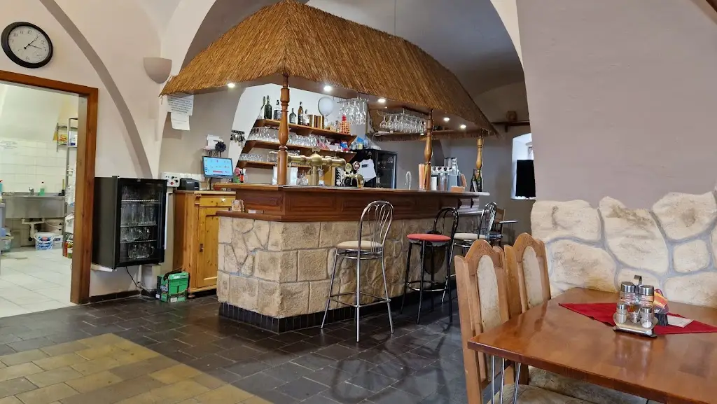 Restaurace Velký Špejchar restaurant in Město Touškov