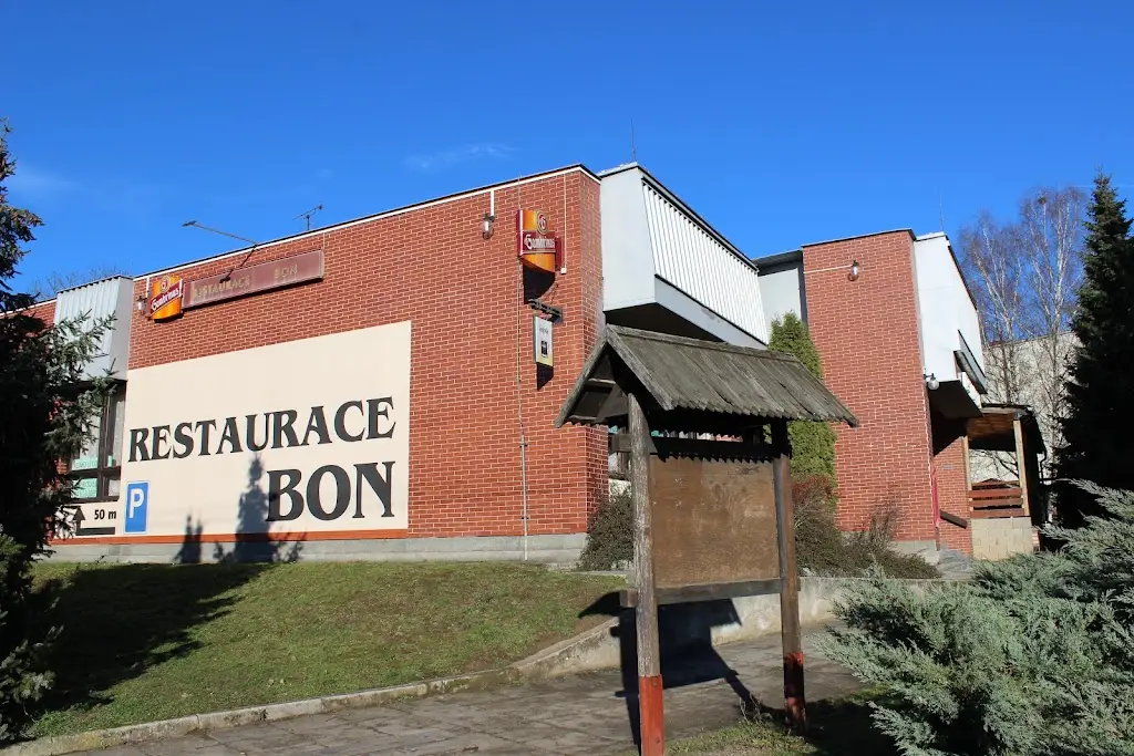 Restaurace_Nezvěstice_slider_image_1