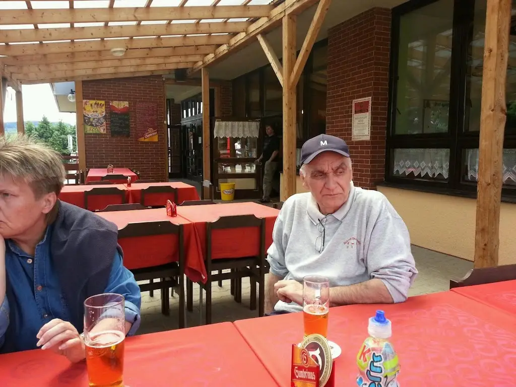 Restaurace_Nezvěstice_slider_image_3