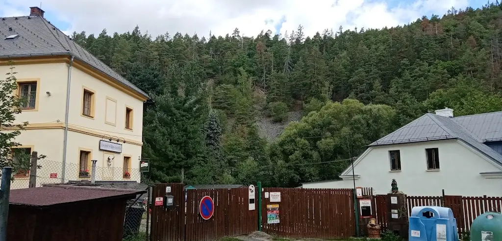 Václav Pavlík_Ubytování a Hostinec U Kamenného mostu Rabštejn_Manětín_review