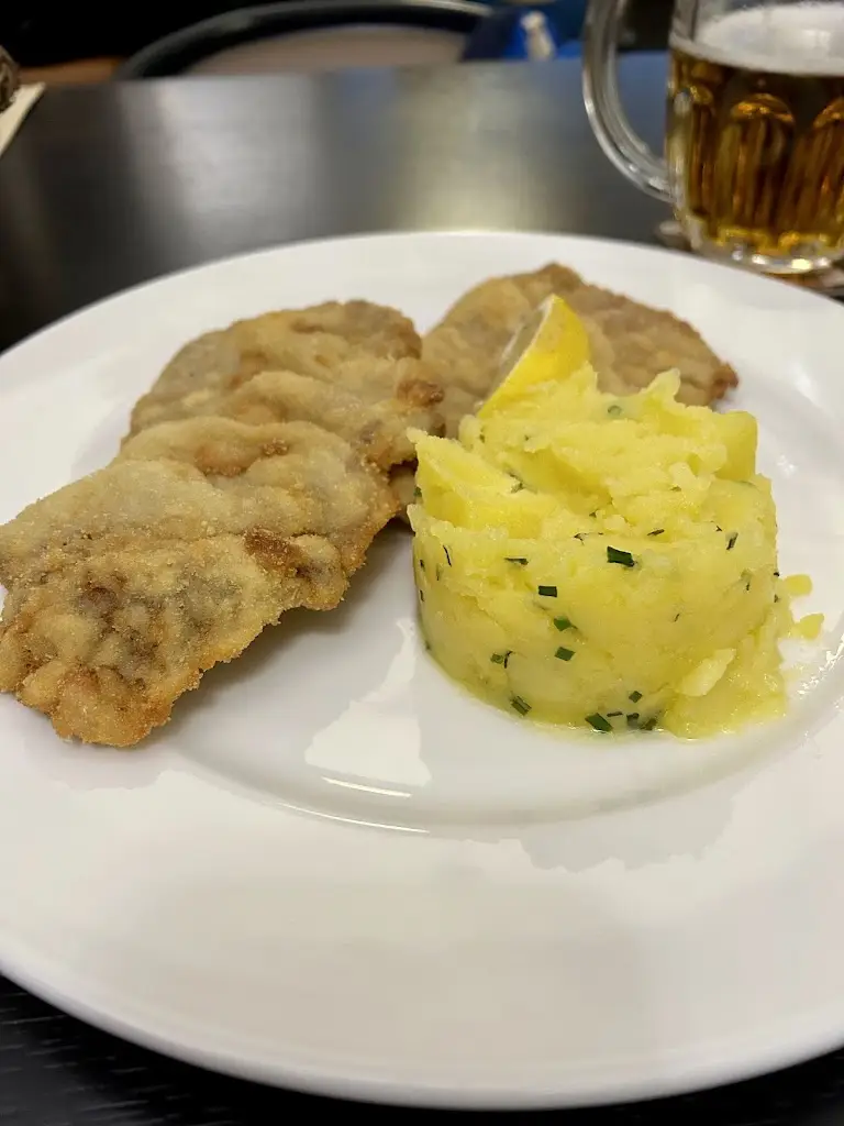 Ramiro Serier_Restaurace U sv. Markéty_Kašperské Hory_review