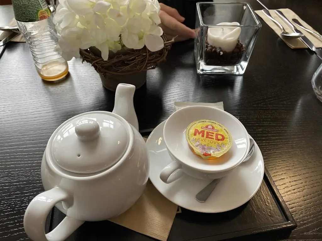 Pavla Kadlecova 3_Restaurace U sv. Markéty_Kašperské Hory_review