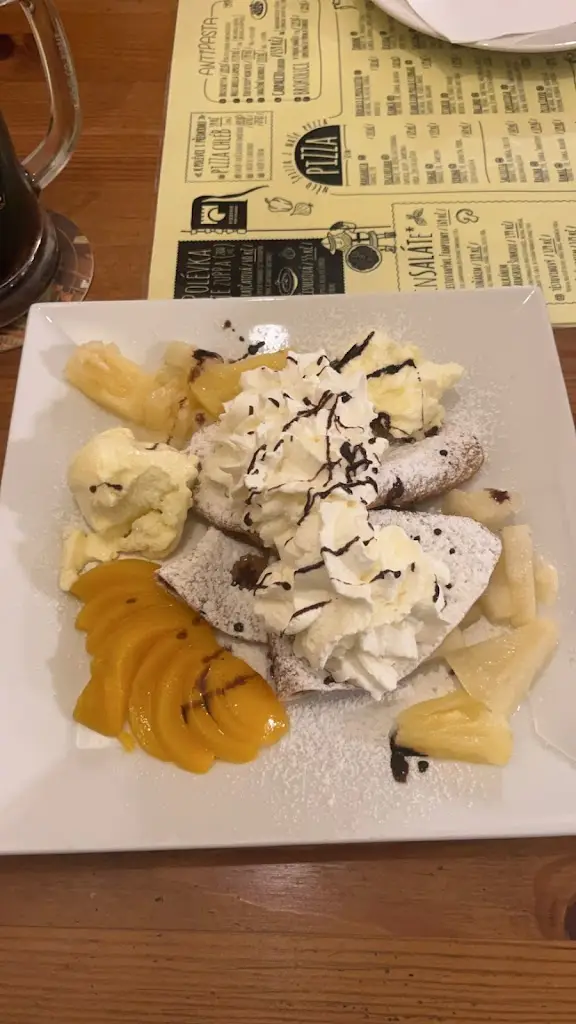 DyFloyd_Pizzerie Pod hradem_Kašperské Hory_review