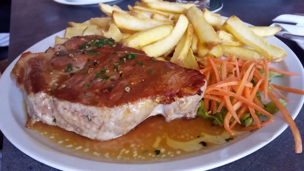 Jiří Beck_Restaurace Pod Radnicí_Horšovský Týn_review