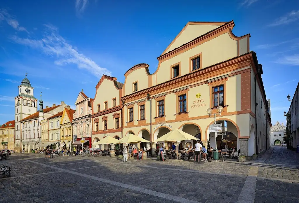 Hotel Zlatá hvězda Třeboň ristorante a Nová Bystřice