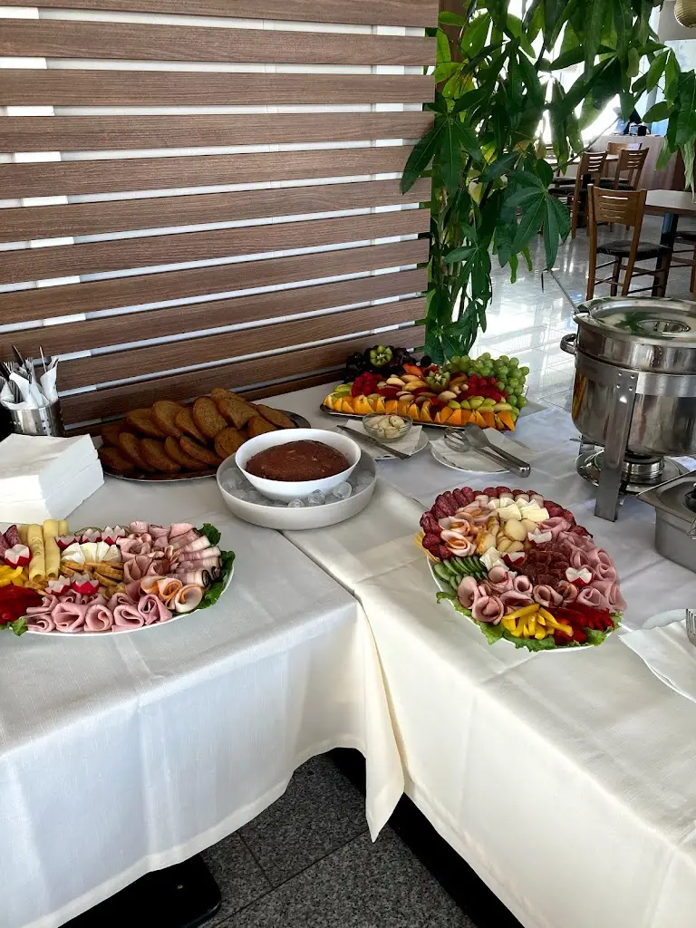 Eating - house sro_Horšovský Týn_slider_image_2