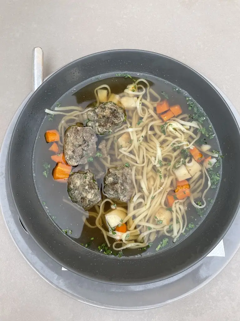 Valerie Hajkova_Pivovar KH Gurmán_Horšovský Týn_review