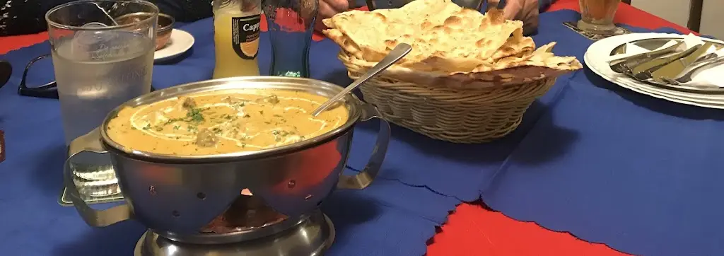 Matej Fuchs_Indická a nepálská reastaurace Everest_Klatovy_recensione