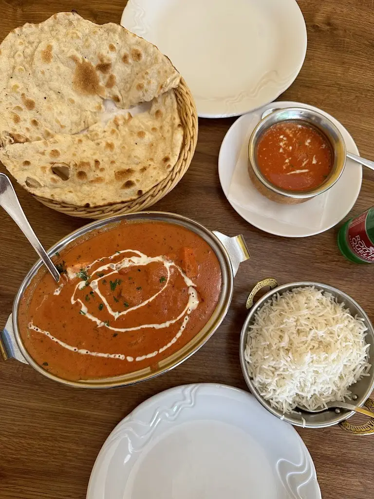 Sebastian Vojta_Indická a nepálská reastaurace Everest_Klatovy_recensione