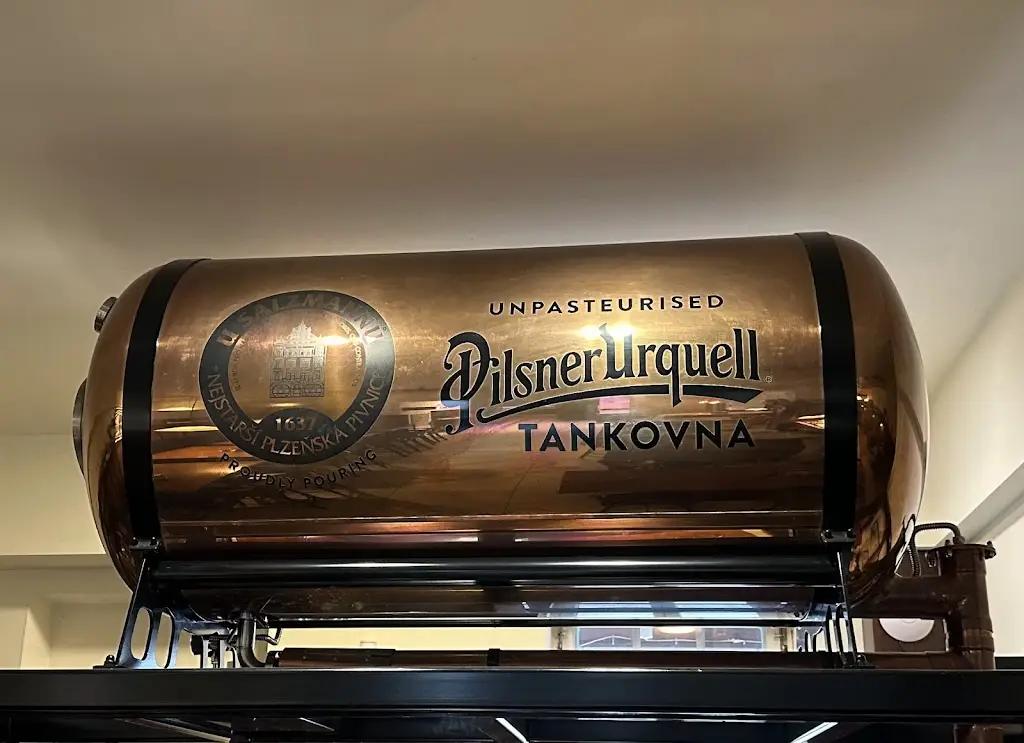 Rick Williams_Restaurace U Salzmannů_Okres Plzeň-město_review