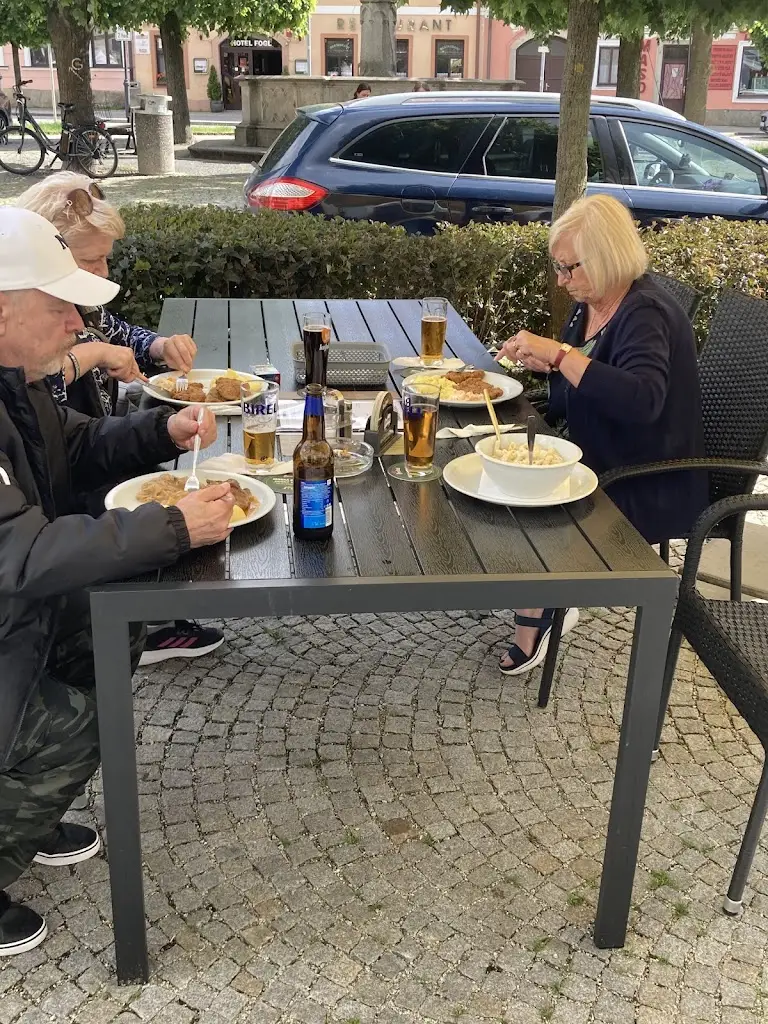 Helmut Hirsch_Restaurace U Toma_Nová Bystřice_recensione