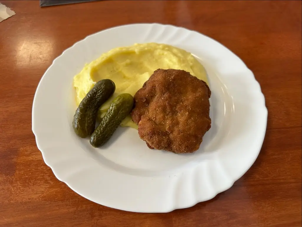 Martin Mikuš_Restaurace Na Růžku_Horažďovice_review