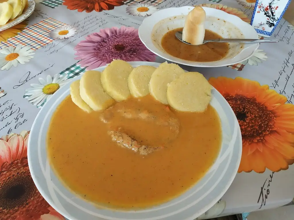 Martin Mnuk_Bufet U Mandaka_Horažďovice_review