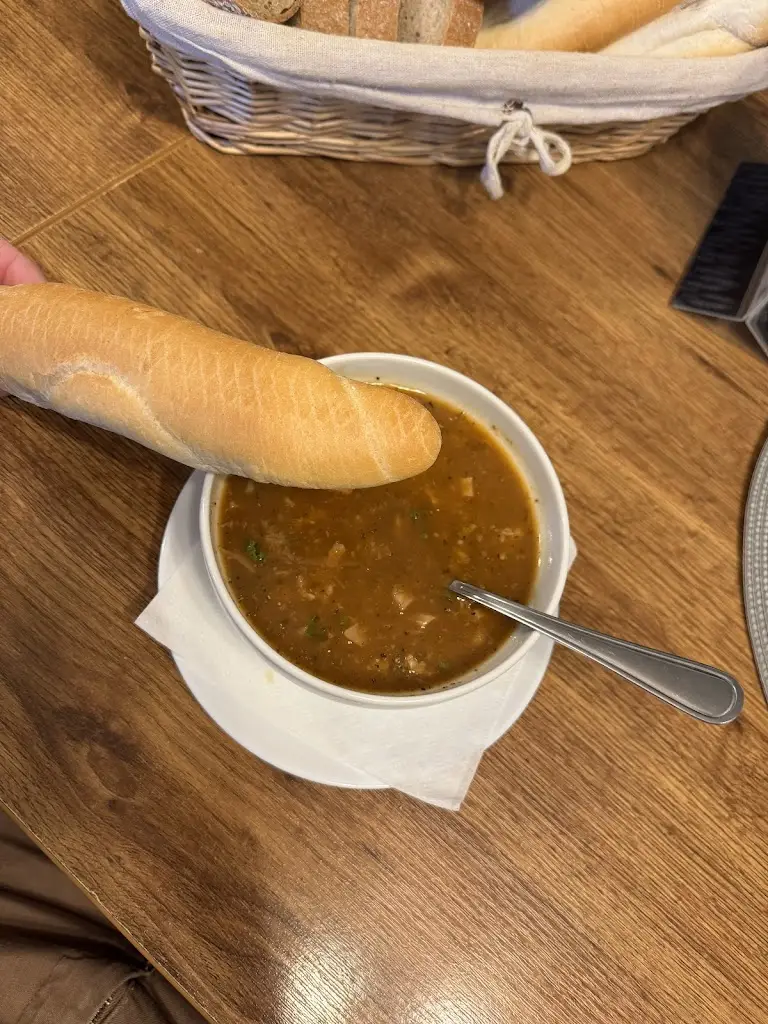 lukáš zwrtek_Hostinec Na Vyskočilce_Nepomuk_review