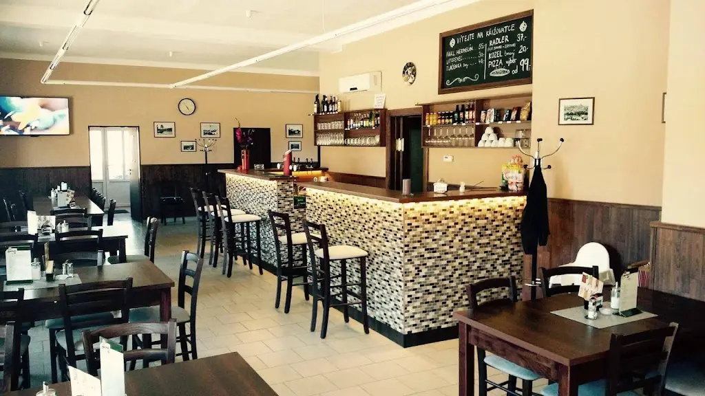 Na Křižovatce_Kožlany_slider_image_1