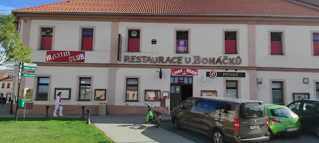 Lucky Maxim restaurant in Kožlany