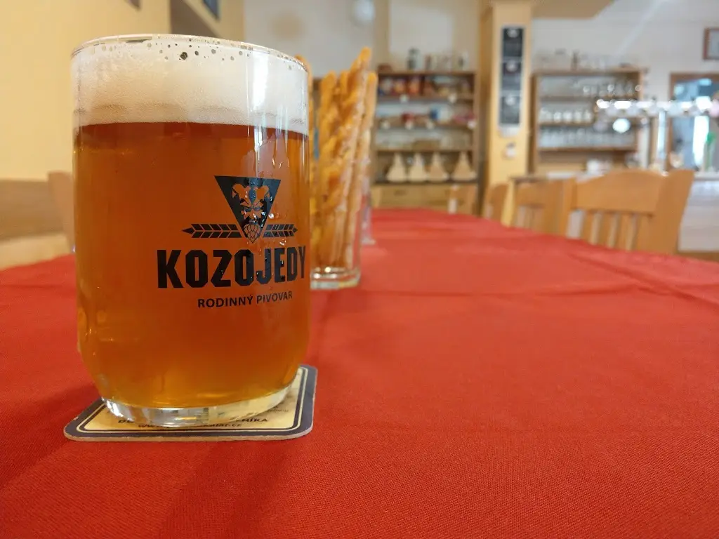 Restaurace Kulturní dům_Kožlany_slider_image_2