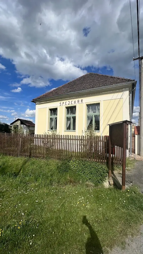 Alex Stibila_Špejchar čp. 29_Kožlany_review