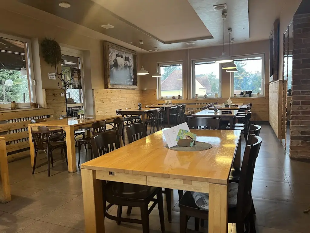 Restaurace Přeštická svině_Okres Plzeň-jih_slider_image_1