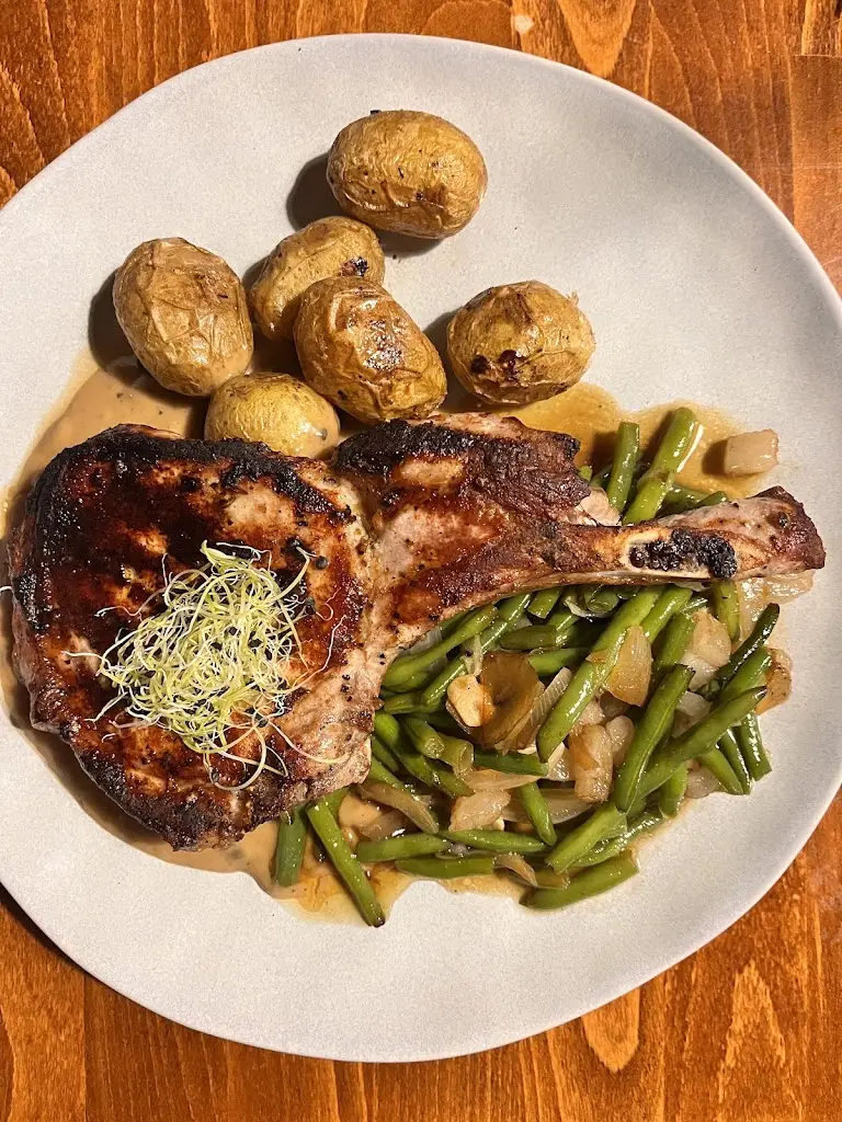 Daniel Arthur Michalica_Penzion a restaurace Berry_Nýrsko_review