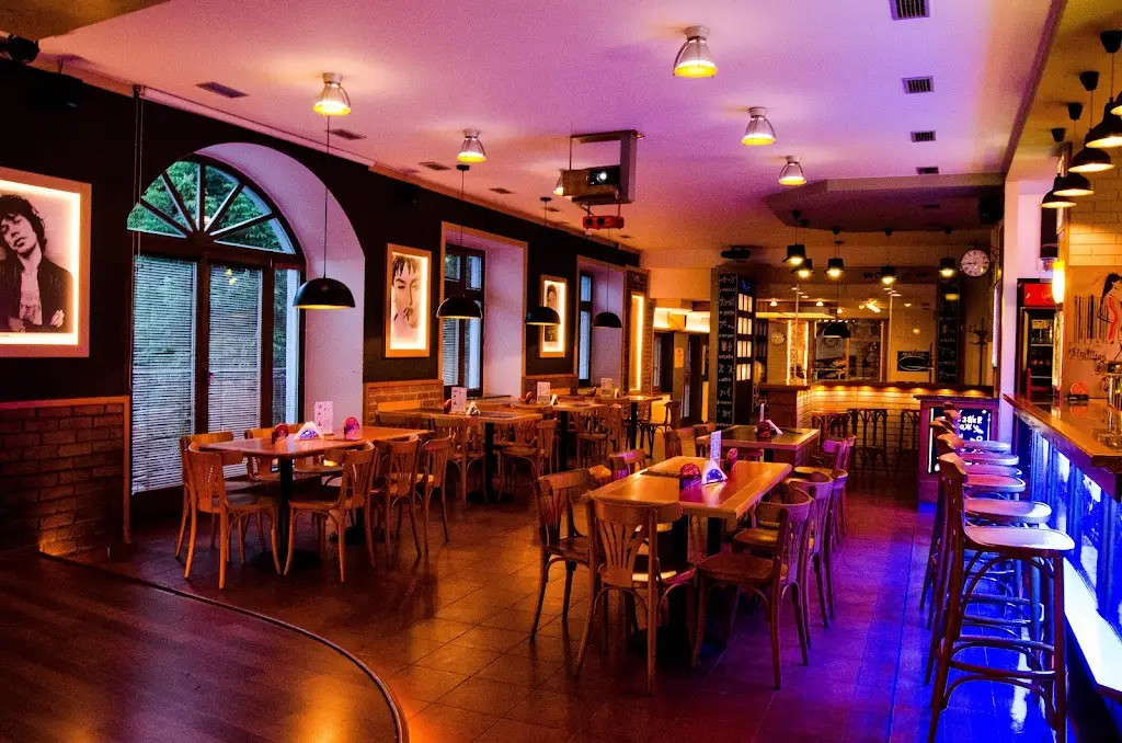 Milano Restaurace & Bar restaurant in Nýrsko