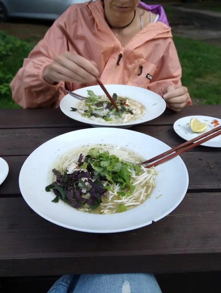 Veronika Drahovzalová_Kiosek U Trati_Nová Bystřice_review