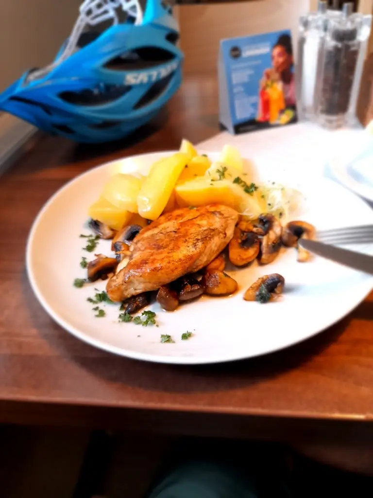 Vete_Restaurant & Hotel Laguna_Přimda_review