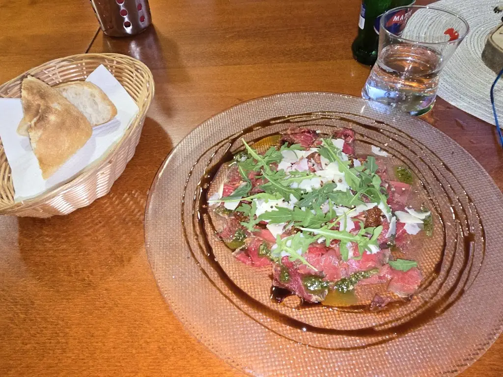 Mugurel Cristica_River_Okres Tachov_review