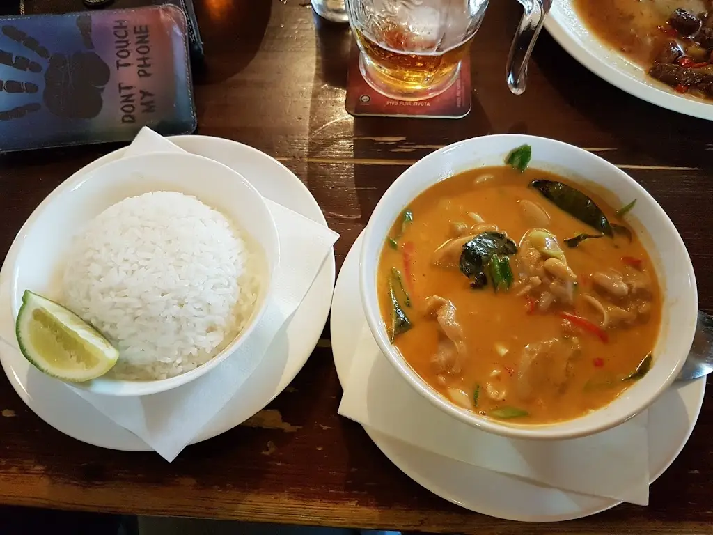 Tomáš Bubeník_Hotel Jelen_Nová Včelnice_review