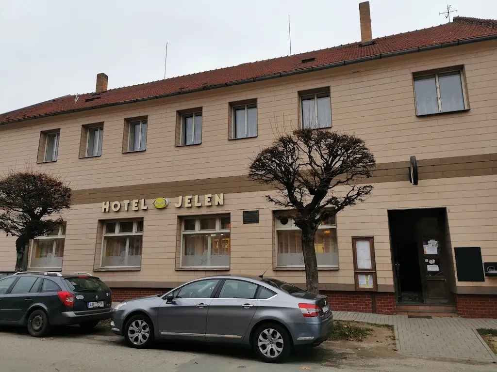 Hotel Jelen_Nová Včelnice_slider_image_1