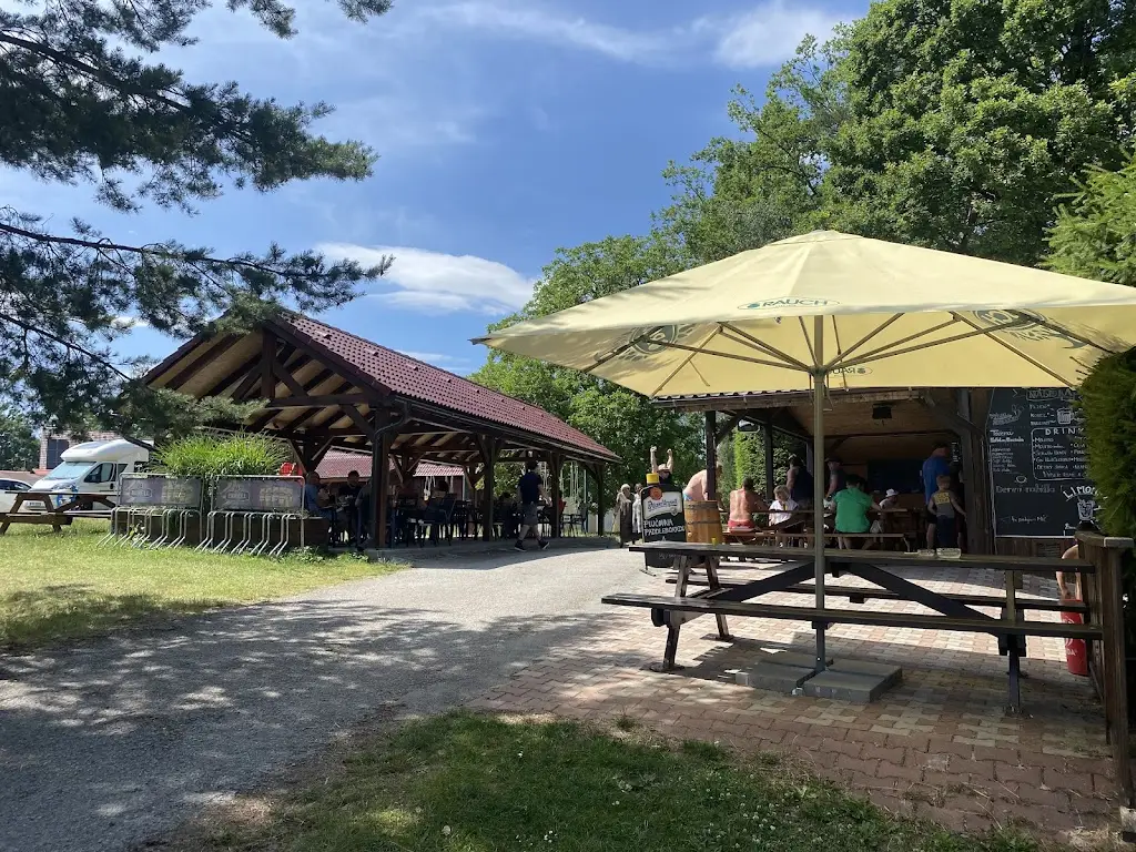 Kiosek u Kosů_Staňkov_slider_image_3