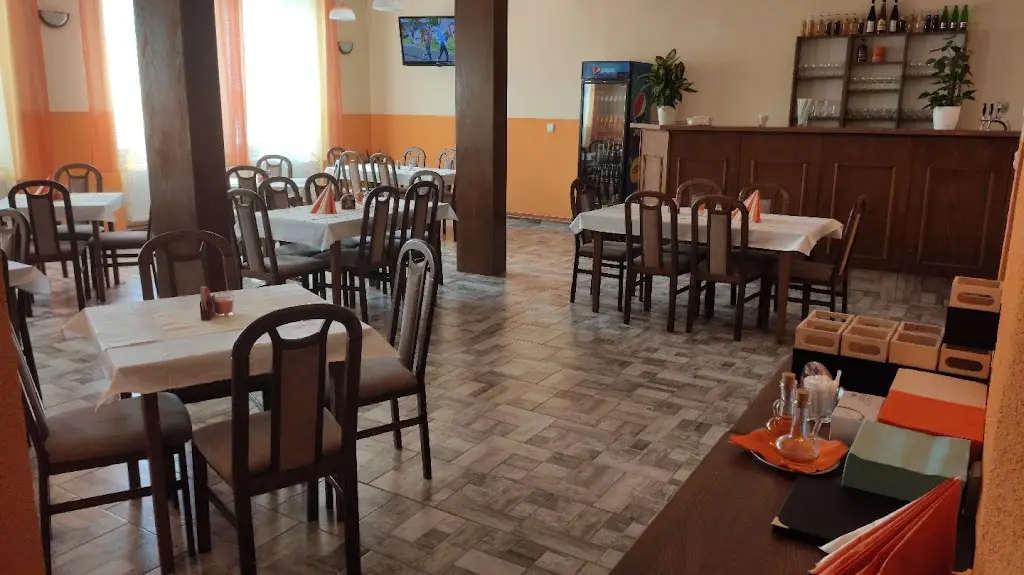 Lidový dům Štěnovice restaurant in Štěnovice