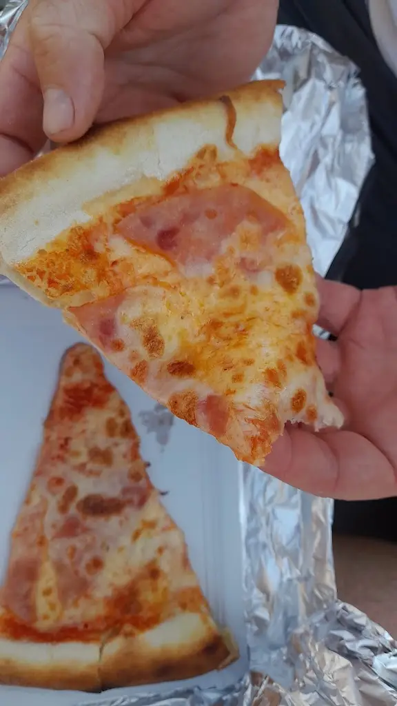Hama_Rud's pizza 🍕_Přeštice_review