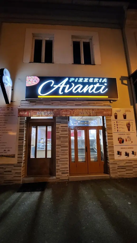 Nella Capkova_Pizzeria Avanti_Přeštice_review