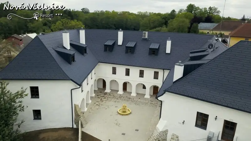 Resort Nová Včelnice & Zámecká restaurace_Nová Včelnice_slider_image_1