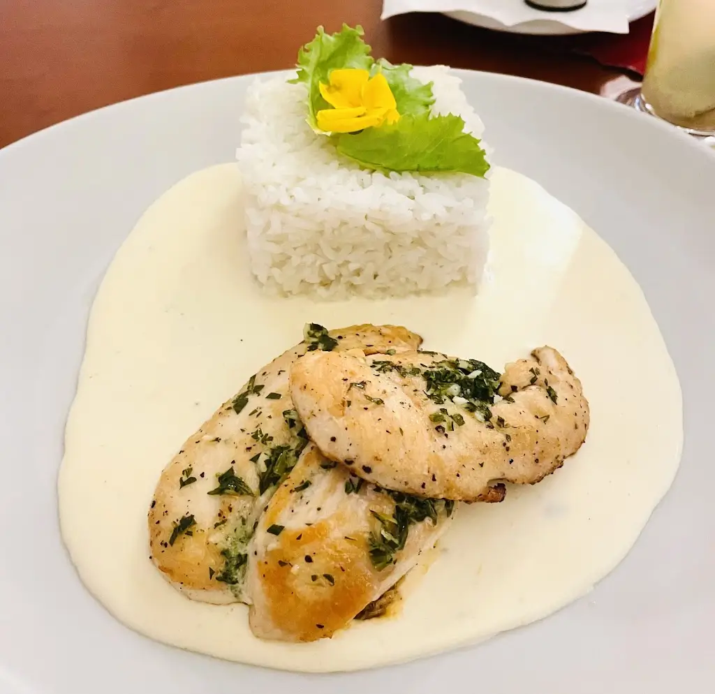 Andrea Brotánková_Joachim Lewidt - Vinárna, Vinotéka, Café & Penzion_Spálené Poříčí_review