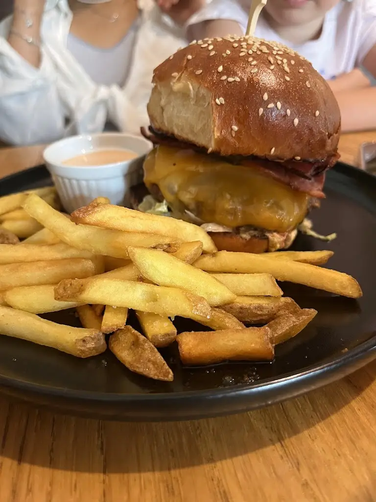 Dominik Rauner_Restaurace Střela_Plasy_review