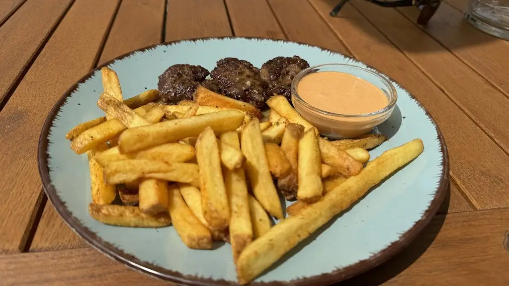 Pavlixx x_ÚeRko_Starý Plzenec_review