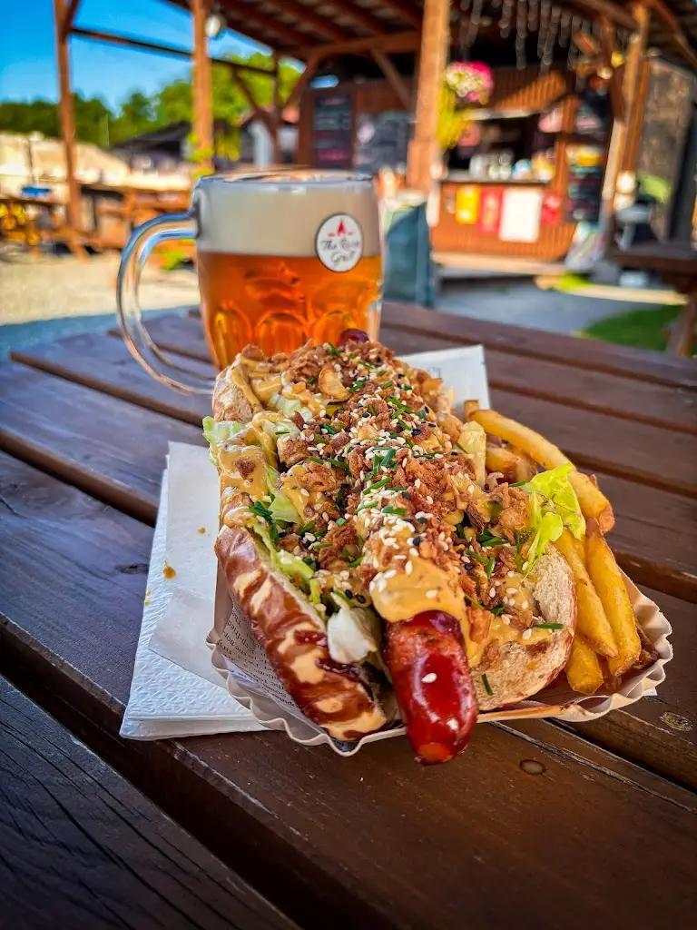 Šárka Beranová_The River Grill_Starý Plzenec_review