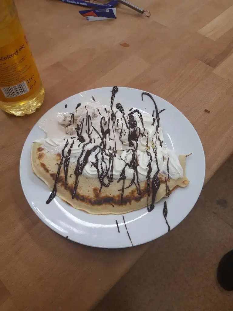 Studentská jídelna_Starý Plzenec_slider_image_3