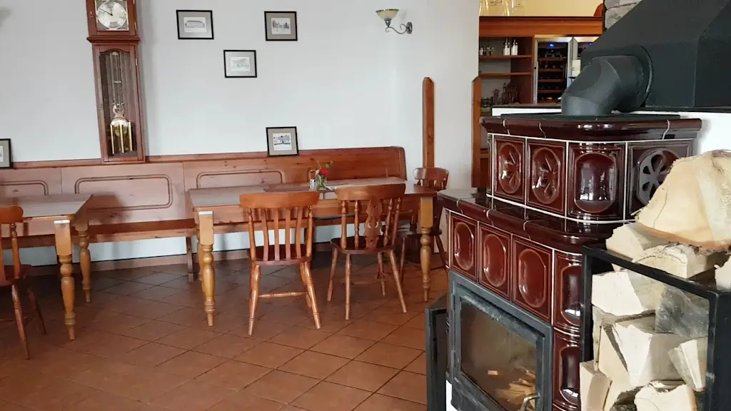 Restaurace Penzion Na Poště_Strašice_slider_image_2