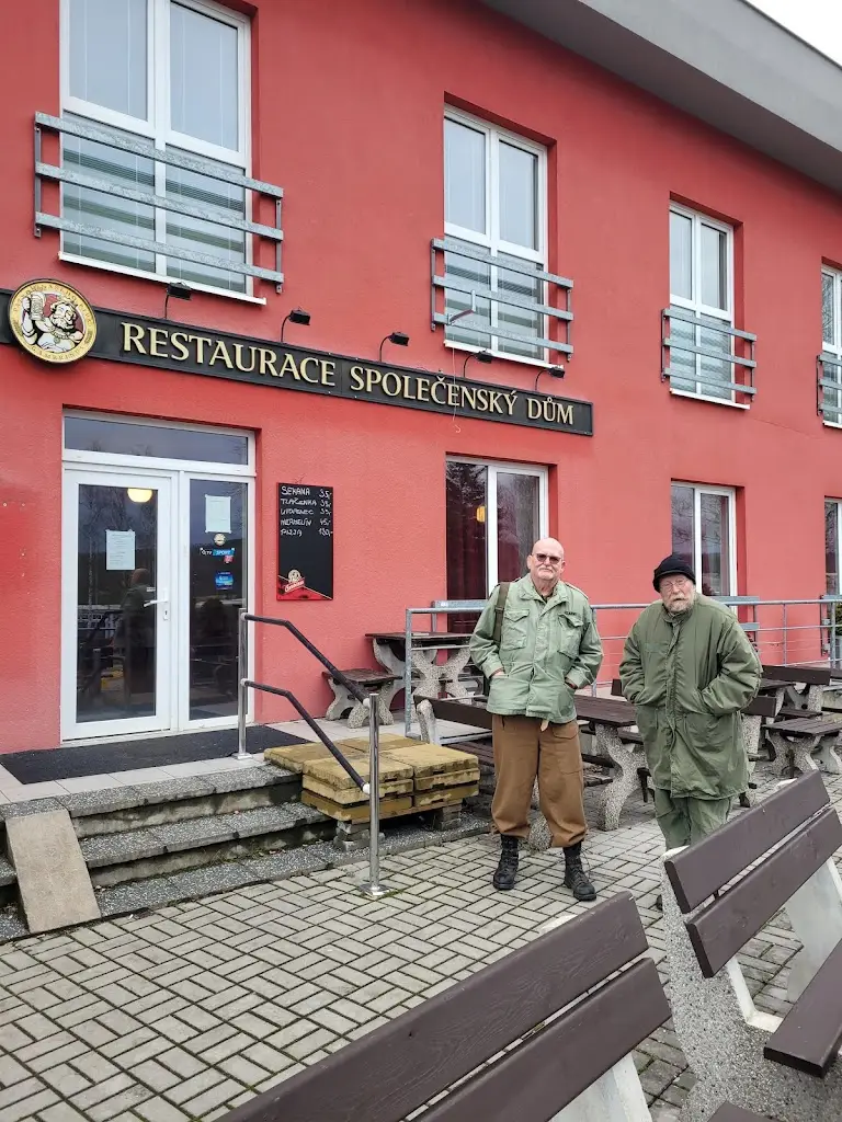 Jan Böhm_Restaurace Společenský dům_Strašice_review