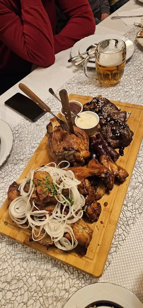 Premiera restaurant_Hodkovičky_slider_image_2