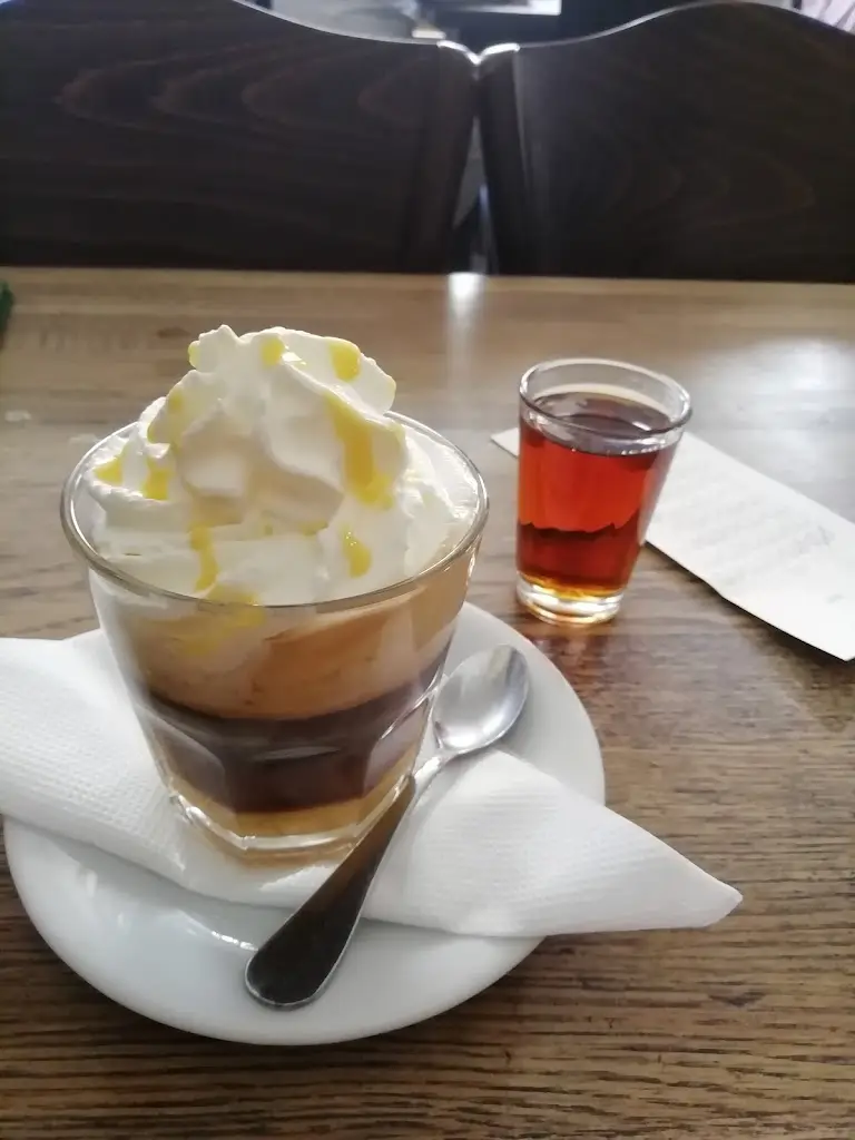 Menu_Lokál Hamburk_Karlín_image_5