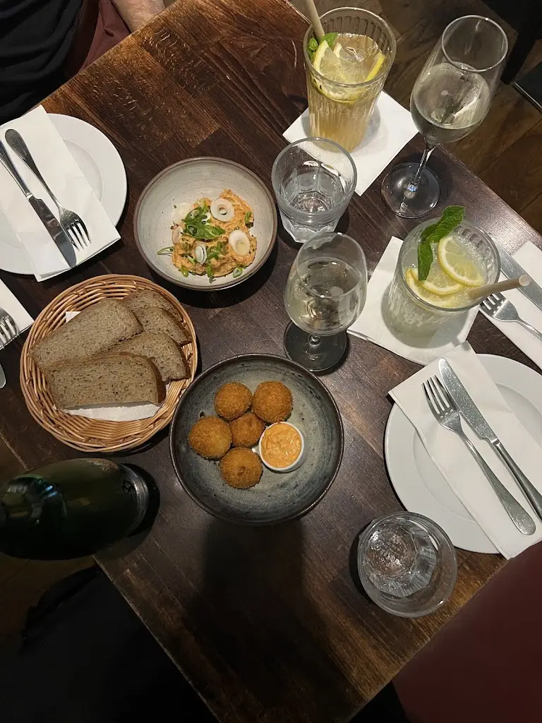 Simone_Krystal Bistro_Karlín_review