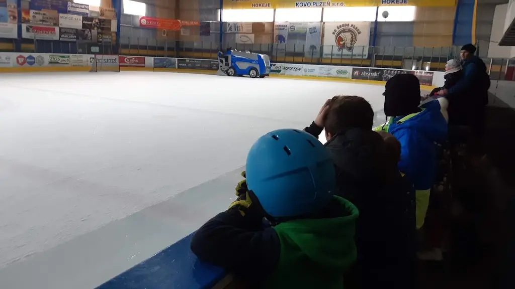 Niky CZ_SPORT ARENA Třemošná_Třemošná_review