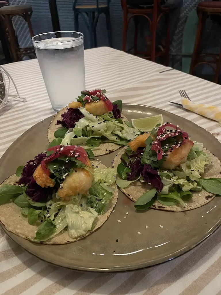 Theodore Jurcsisn_JEMNÝ BISTRO_Modřany_review