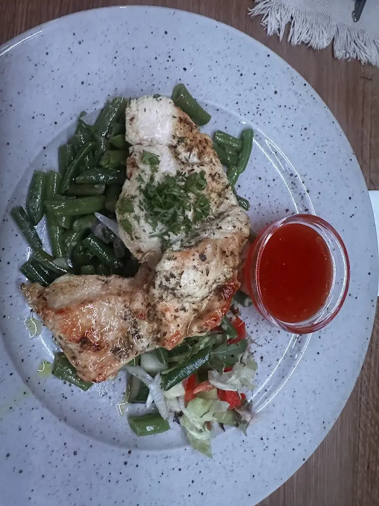 Shelja Sharma_Restaurace Pod Radnicí_Nové Hrady_recensione