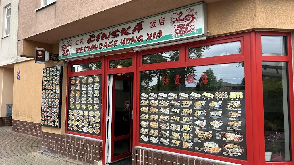 Hong Xia restaurant in Černý Most