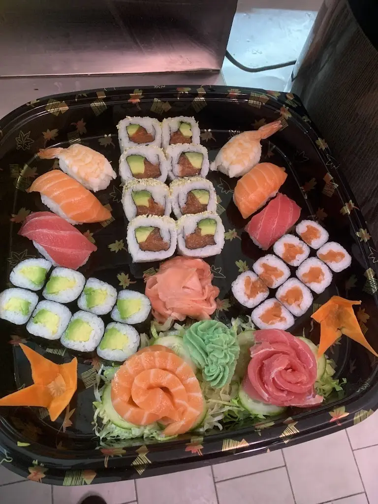 Hong Xia_Černý Most_slider_image_3